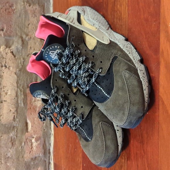 Nike Huarache Run Premium 704830 Desert Moss Mens Size 11 - Picture 2 of 5